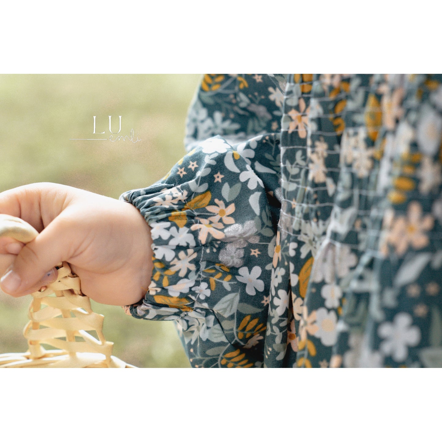 Kleid Charlotte (+ Papierpuppe Lizzy)